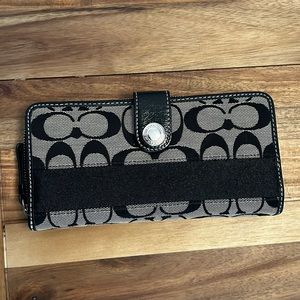 Coach Signature Black Monogram Wallet